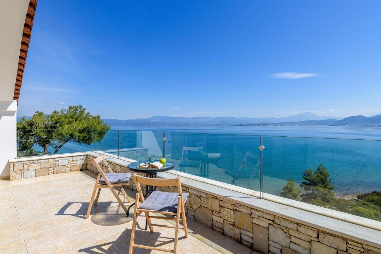 Crystal Beach Villa Chalkida Exterior foto