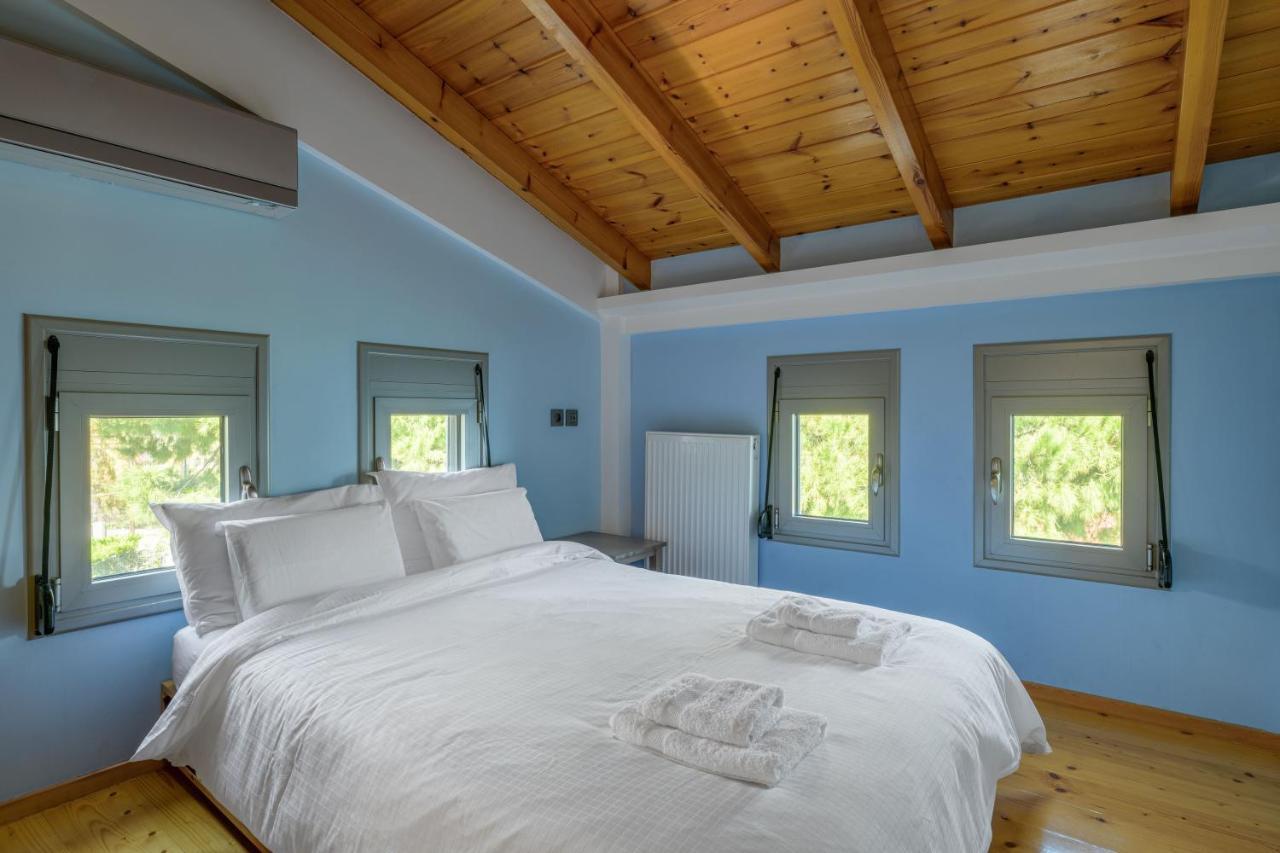 Crystal Beach Villa Chalkida Exterior foto